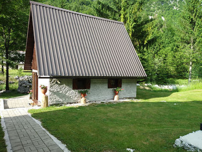 cottage_lepena.jpg